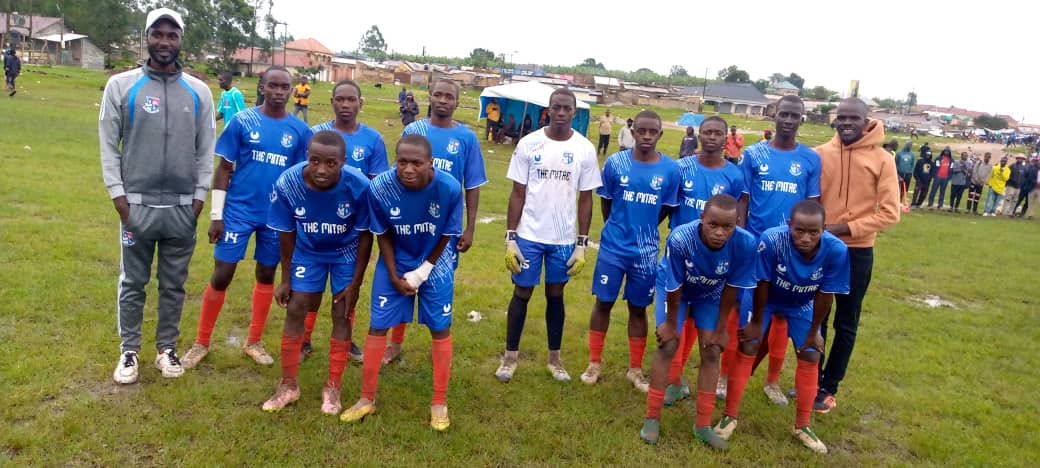 Bishop Ogez student team photo